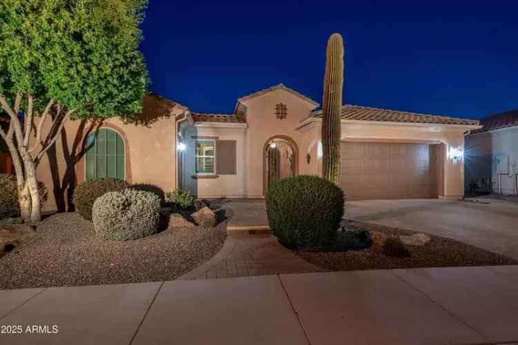 Single-family house For Sale in 26398, West Cat Balue Drive, Buckeye, Arizona