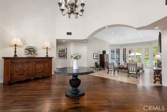 Single-family house For Sale in 24636, Wingfield Road, Hidden Hills, California