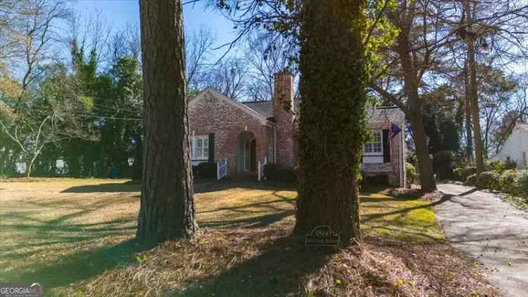 Single-family house For Sale in 3860, Overlook Avenue, Macon, Georgia