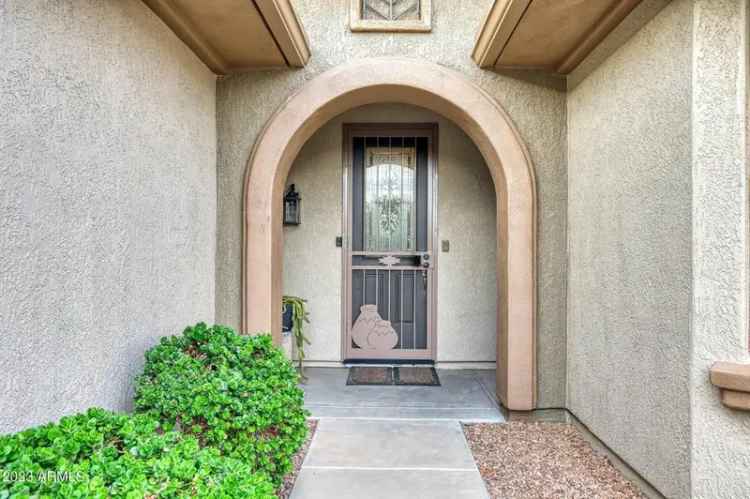 Single-family house For Sale in 17156, West Lachlan Court, Surprise, Arizona