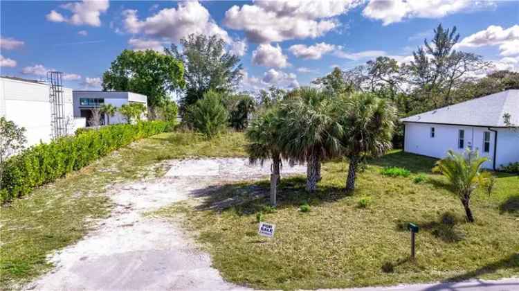 Land For Sale in 2471, Pine Street, East Naples, Florida