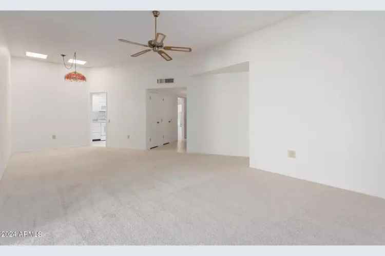 Apartment For Sale in 17251, North Del Webb Boulevard, Sun City, Arizona