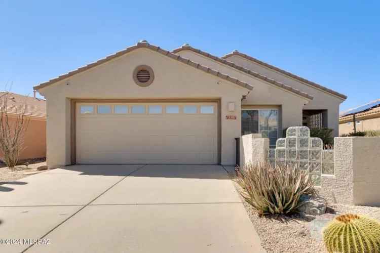 Single-family house For Sale in 13597, North Buckhorn Cholla Drive, Marana, Arizona