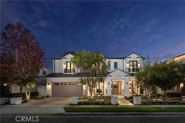 Single-family house For Sale in 2007, Port Provence Place, Newport Beach, California