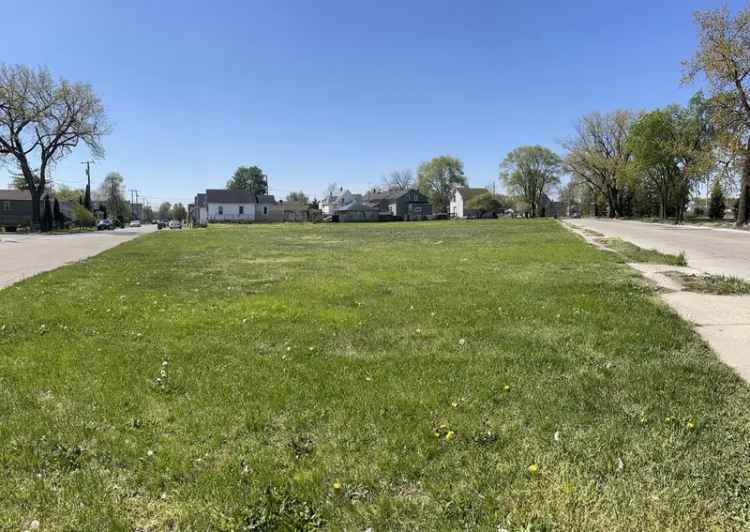 Land For Sale in 251, East Jackson Street, Joliet, Illinois