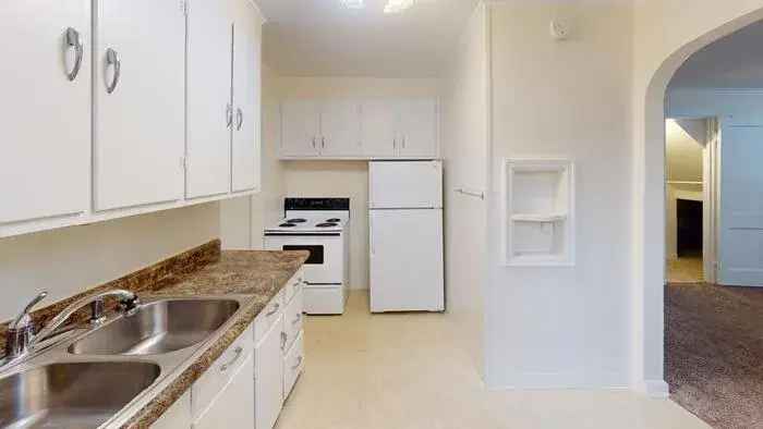 Spacious Studio Apartment near Downtown Bismarck