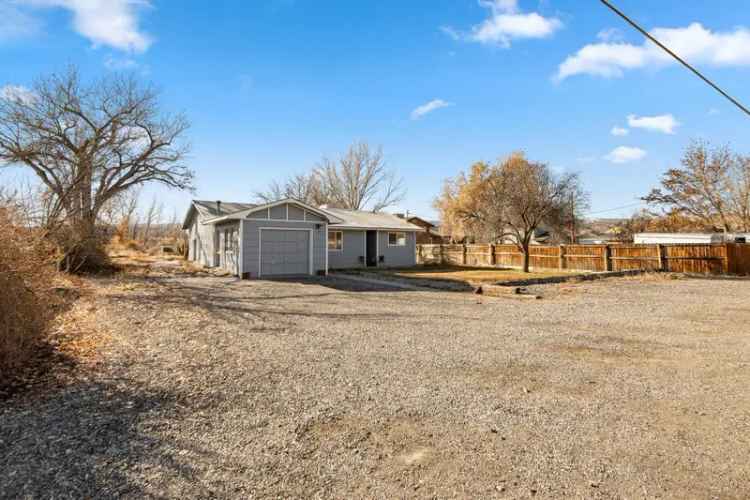 Single-family house For Sale in 2757, B Road, Grand Junction, Colorado