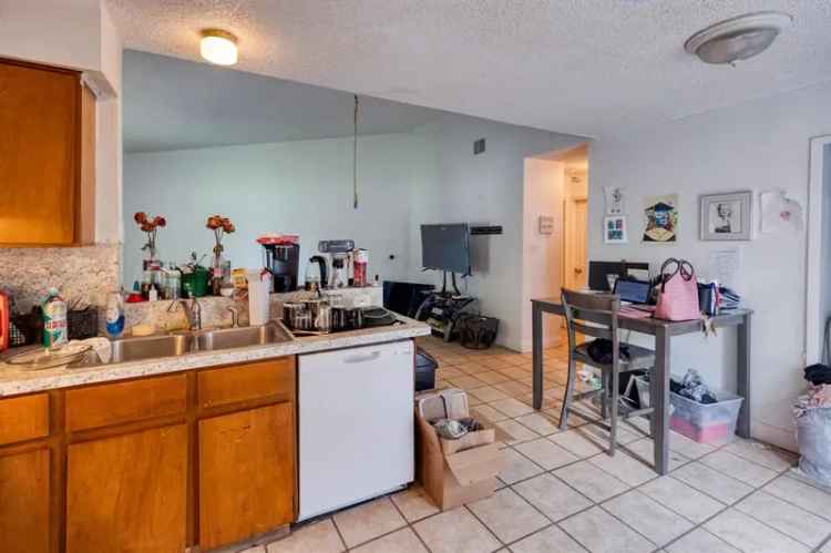 Duplex For Sale in 10711, Topperwein Drive, Austin, Texas