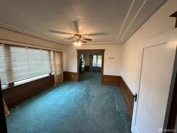 Single-family house For Sale in 2906, Seminary Avenue, Oakland, California