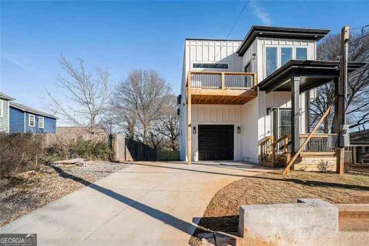 Single-family house For Sale in 862, Hobson Street Southwest, Atlanta, Georgia