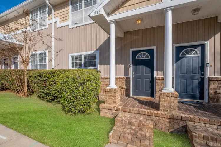 Condo For Sale in Tallahassee, Florida