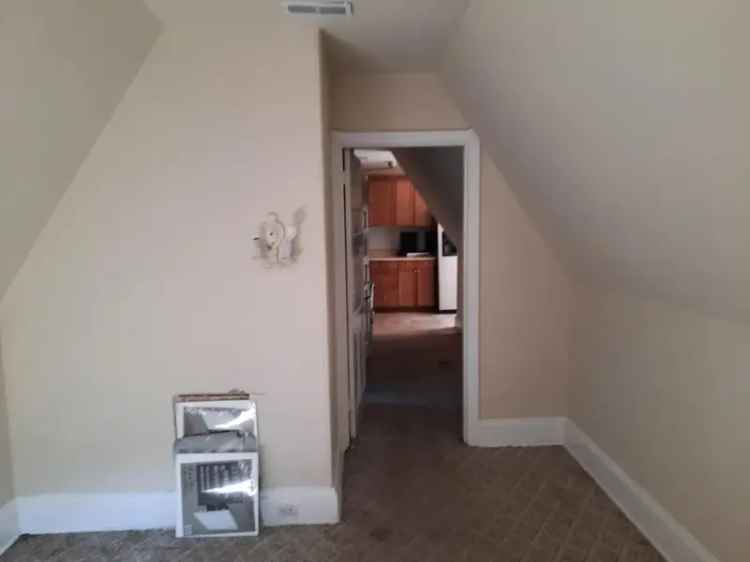 Apartment Unit for Rent