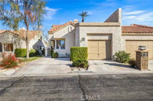 Condo For Sale in 41400, Kansas Street, Palm Desert, California