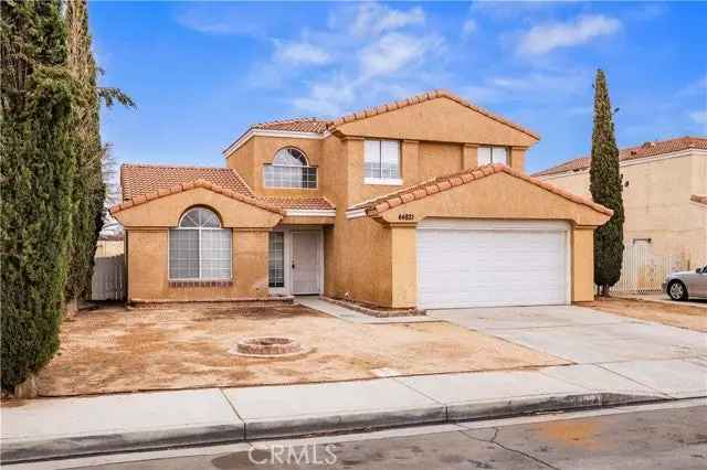 Single-family house For Sale in 44821, Benald Street, Lancaster, California