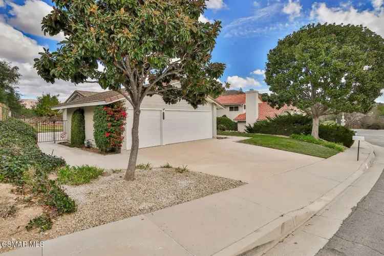 Single-family house For Sale in 6018, Hedgewall Drive, Westlake Village, California