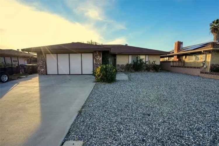 Single-family house For Sale in Hemet, California