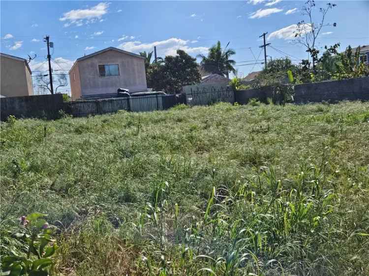 Land For Sale in 9526, Defiance Avenue, Los Angeles, California