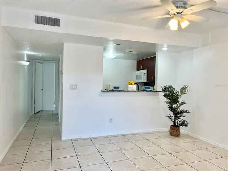 Condo For Sale in 7112, Waterside Drive, Tampa, Florida