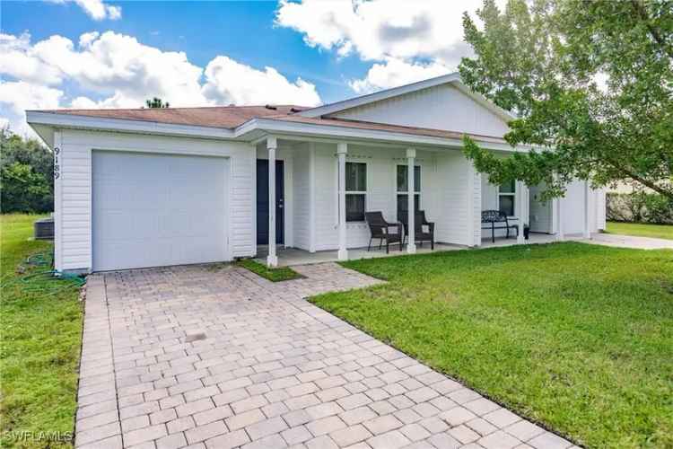 Single-family house For Sale in Lehigh Acres, Florida