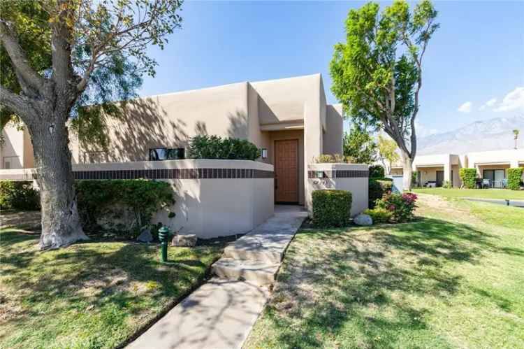 Condo For Sale in Cathedral City, California