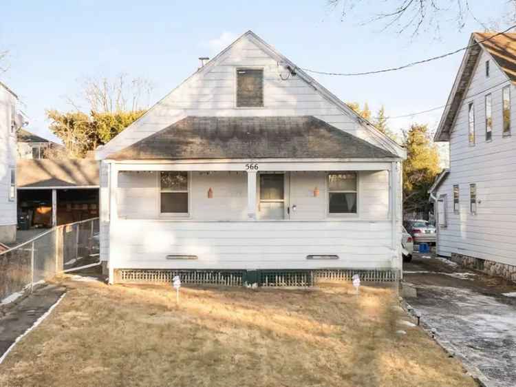 Single-family house For Sale in 566, Fairfield Avenue, Stamford, Connecticut