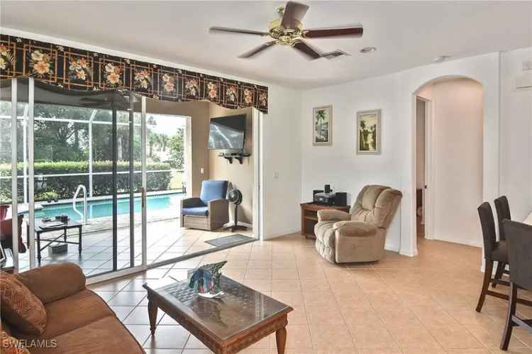 Single-family house For Sale in Fort Myers, Florida