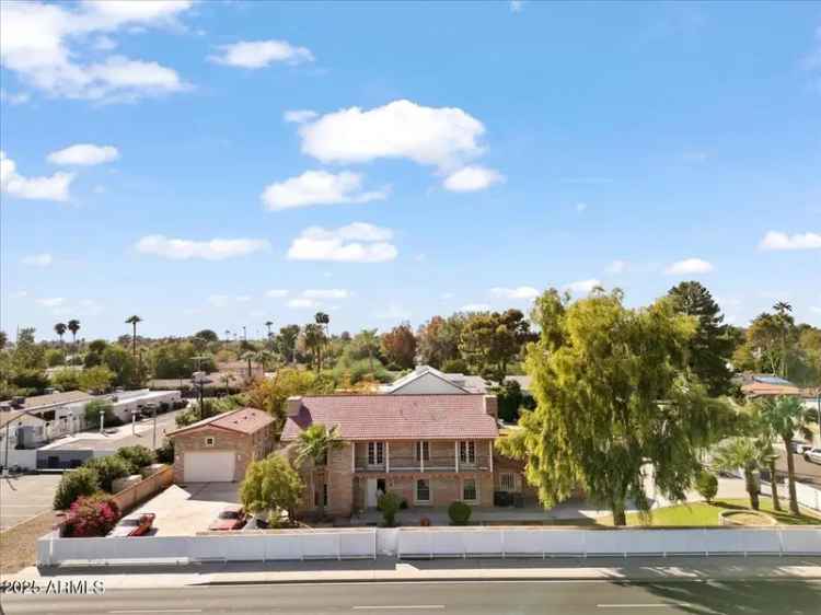 Single-family house For Sale in 6550, North 7th Street, Phoenix, Arizona