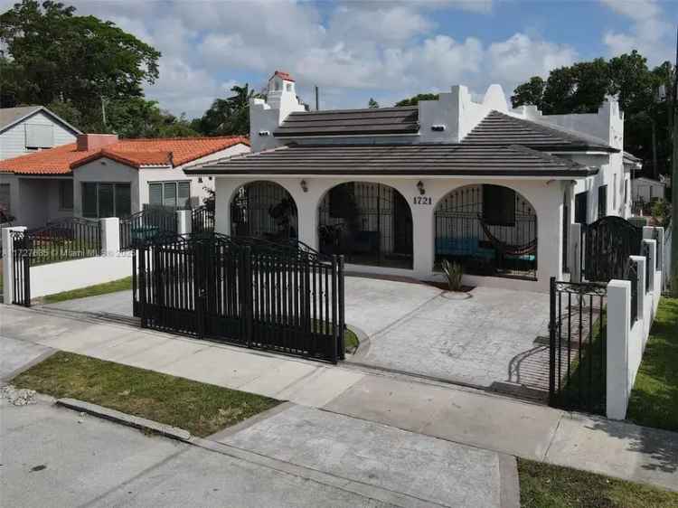 Single-family house For Sale in 1721, Southwest 24th Terrace, Miami, Florida