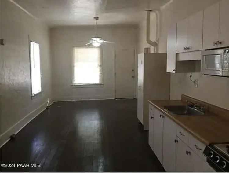 Multi-family house For Sale in 112, East Aubrey Street, Prescott, Arizona