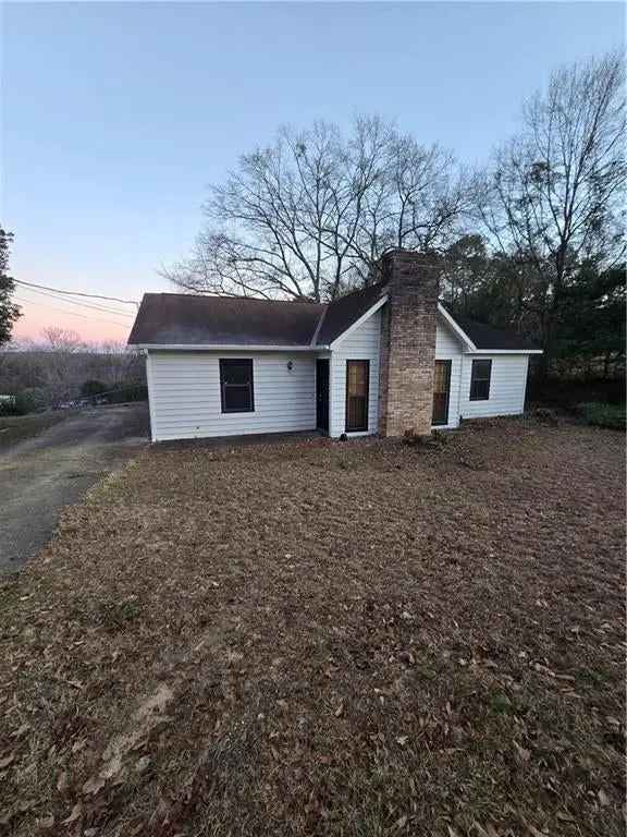 Single-family house For Sale in 427, County Road 219, Phenix City, Alabama