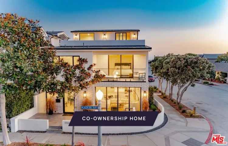 Co-op For Sale in 1703, Plaza del Sur, Newport Beach, California