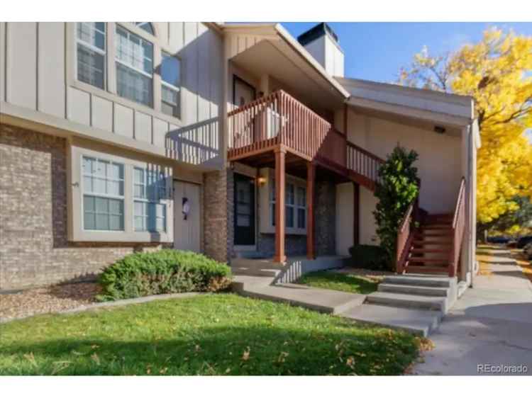 Single-family house For Sale in 1128, South Ventura Circle, Aurora, Colorado