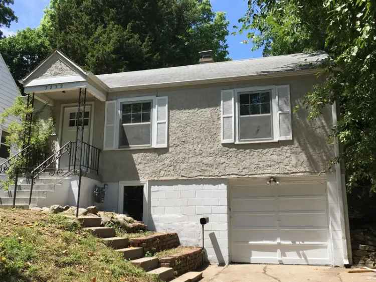 3 Bed 1 Bath House for Rent - Available March 1st