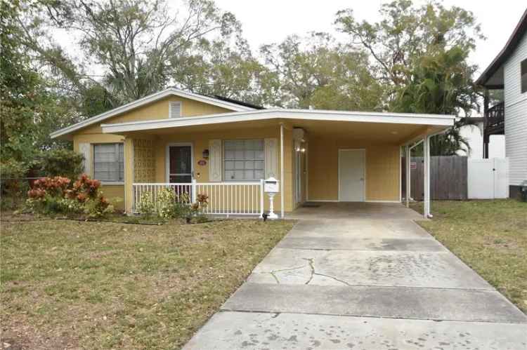 Single-family house For Sale in 619, Glenoak Street North, Saint Petersburg, Florida