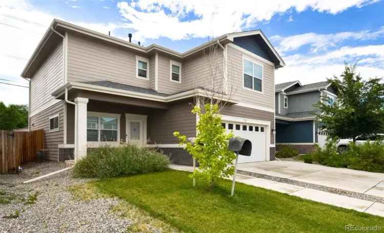 Single-family house For Sale in Denver, Colorado