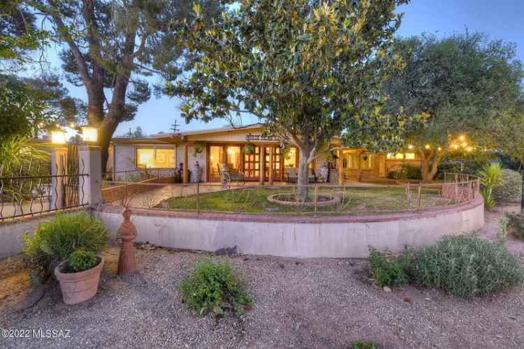 Single-family house For Sale in Tucson, Arizona