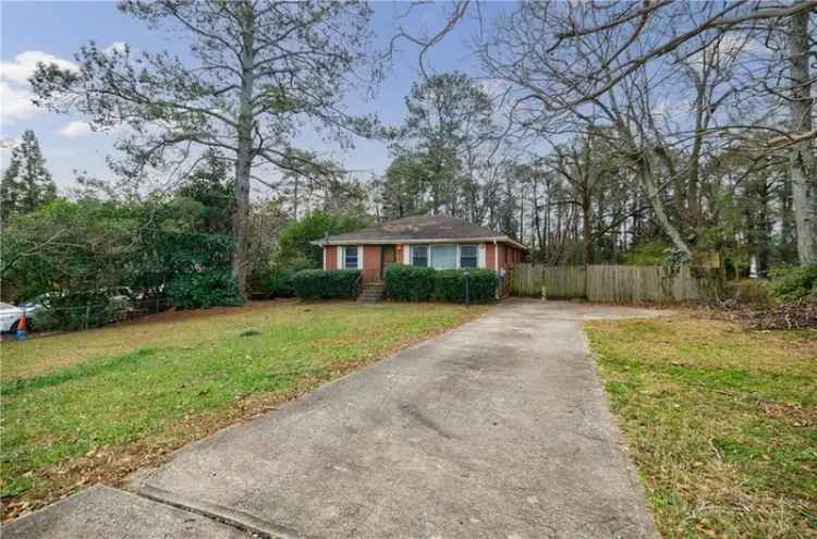 Single-family house For Sale in 80, Brevard Avenue Southwest, Atlanta, Georgia