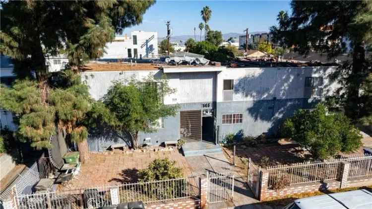 Multi-family house For Sale in Los Angeles, California