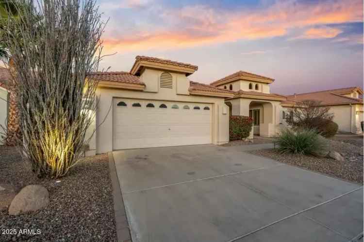 Single-family house For Sale in 10048, East Emerald Drive, Sun Lakes, Arizona