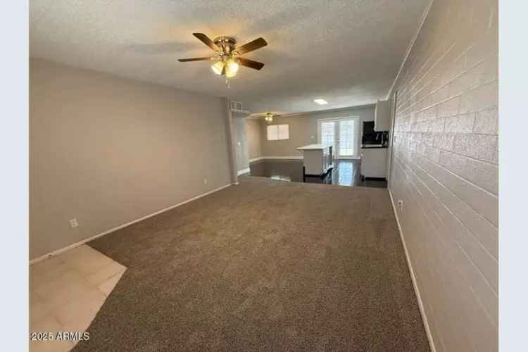 Single-family house For Sale in 15012, North 29th Avenue, Phoenix, Arizona