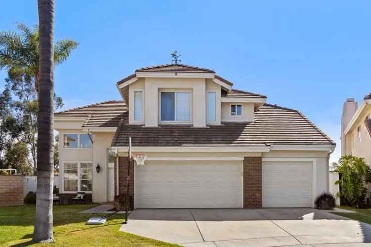 4 Bedroom 3 Bathroom Home in San Clemente