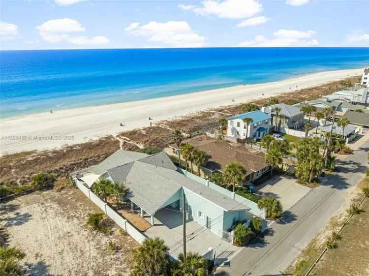 Single-family house For Sale in 13011, Oleander Drive, Panama City Beach, Florida