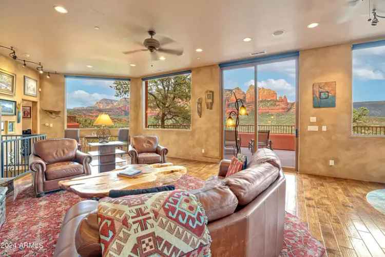 Single-family house For Sale in Sedona, Arizona