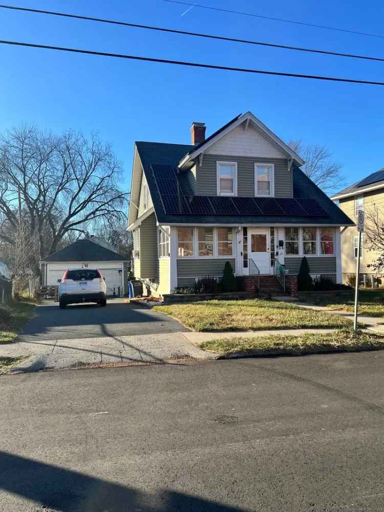 Single-family house For Sale in 171, Monroe Street, Hartford, Connecticut