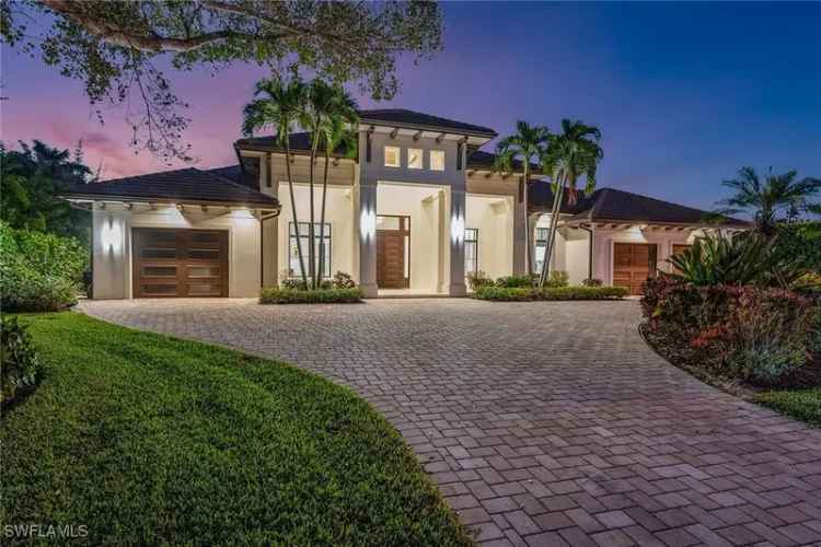 Single-family house For Sale in 2166, Crayton Road, Naples, Florida