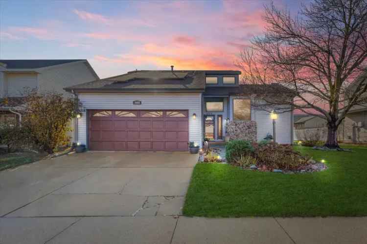 Single-family house For Sale in 1805, Ridge Park Road, Urbana, Illinois