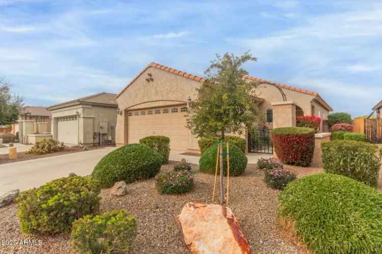 Single-family house For Sale in 26236, West Wahalla Lane, Buckeye, Arizona