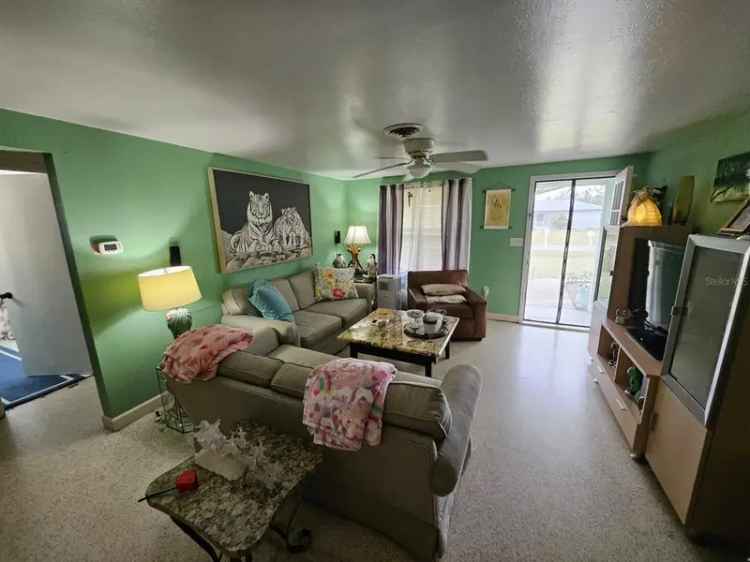 Single-family house For Sale in 1041, Porpoise Road, South Venice, Florida