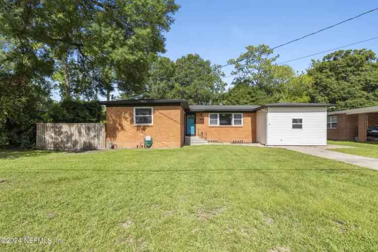 Single-family house For Sale in 3742, Barmer Drive, Jacksonville, Florida