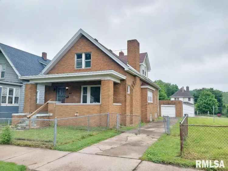 Single-family house For Sale in 1605, West Martin Street, Peoria, Illinois